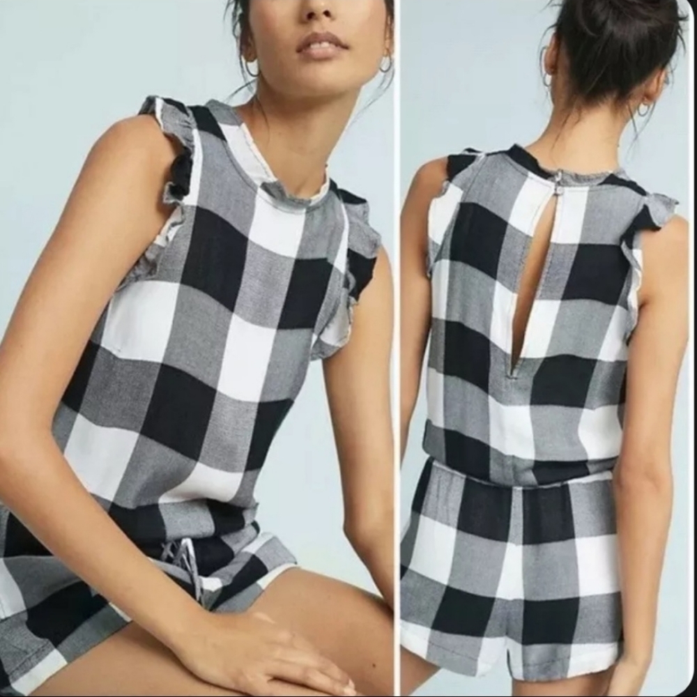 NWOT Cloth & Stone Gingham Black and White Plaid Romper Size M